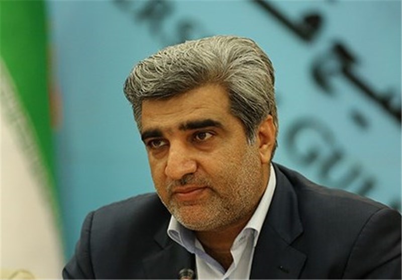 استاندار بوشهر: کسی حق ندارد جلوی کار سرمایه گذاران سنگ اندازی کند