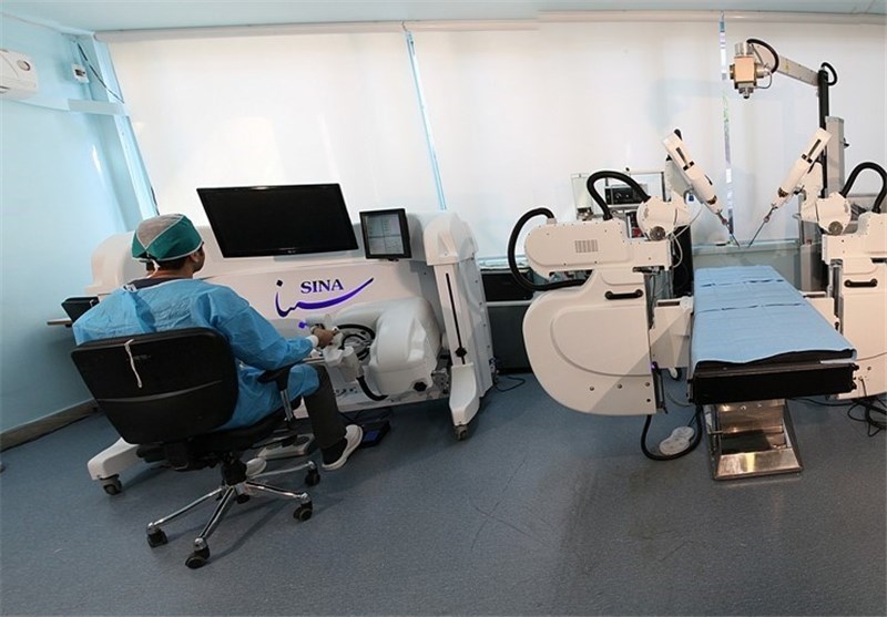 جراحی قلب بدون باز کردن قفسه سینه با ربات جراح ایرانی +عکس