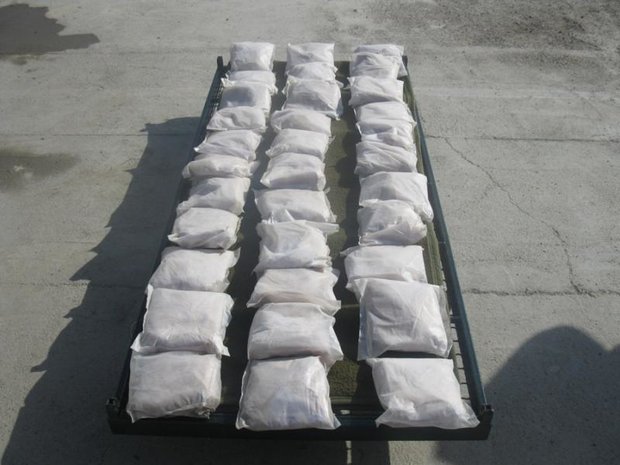 کشف ۹۹۰ کیلوگرم مواد مخدر در بوشهر