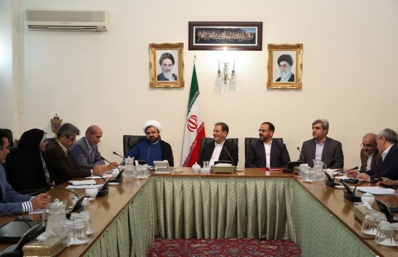 استان بوشهر کارکردی ملی برای کشور دارد/ لزوم پیگیری اجرای پروژه راه آهن بوشهر- شیراز +تصویر