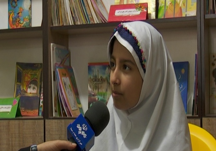 کودک ده ساله بوشهری که داستان نویسی میکند