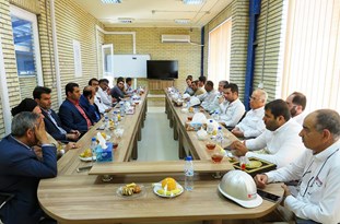 سرمایه گذاری ۷۰۰ میلیون دلار برای ساخت مجتمع پتروشیمی متانول سیراف