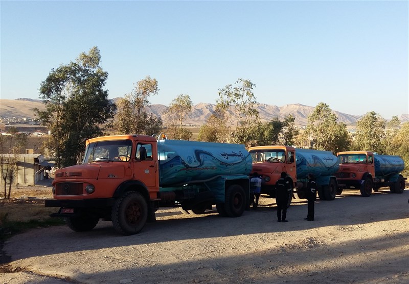 آبرسانی ۱۸۰ روستای استان با تانکر/قطع شبکه آب شرب باغ ویلاها