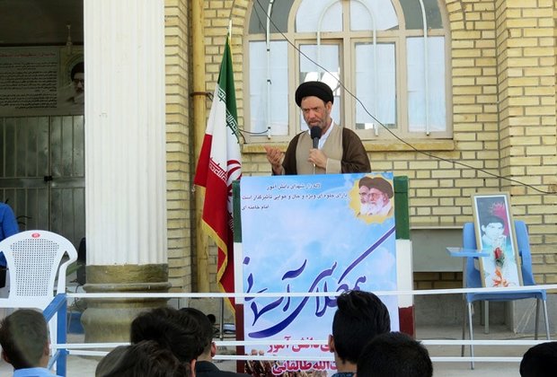 همایش همکلاسی آسمانی در دیر برگزار شد