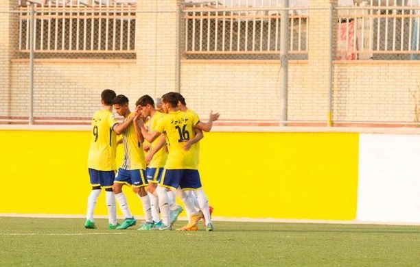 تیم فوتبال سیرافِ کنگان پاداش دریافت می‌کند