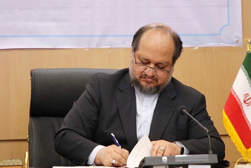 دستور شریعتمداری برای عدالت جنسیتی در آگهی استخدام پلیمر پادجم