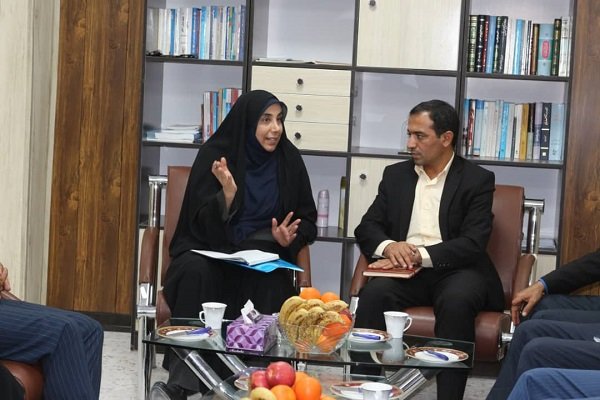الماسی:برخی نخبگان برای کسب موقعیت بهتر از آموزش و پرورش خارج می‌شوند