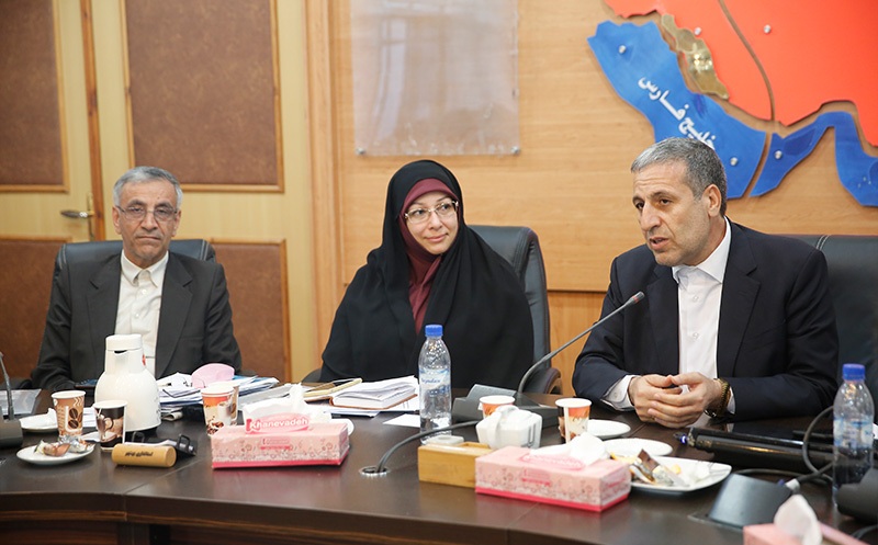 انتصاب چند بخشدار «زن» در استان
