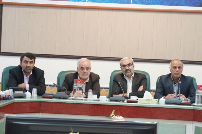 هیچ اداره ای در ایام نوروز بدون اخذ مجوز حق نصب داربست در ساحل و معابر شهری را ندارد