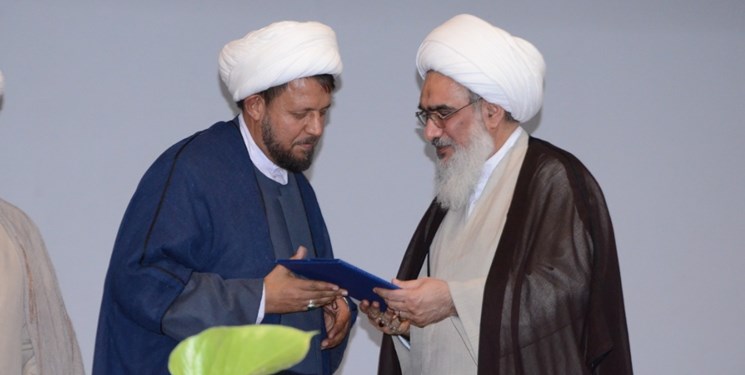 امام جمعه جدید شهرستان جم معارفه شد+عکس