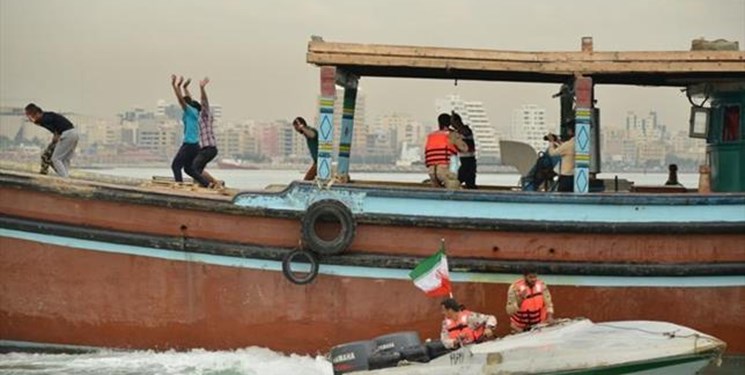 کشف ۱۲۰ میلیارد تومان کالای قاچاق در آب‌های بوشهر