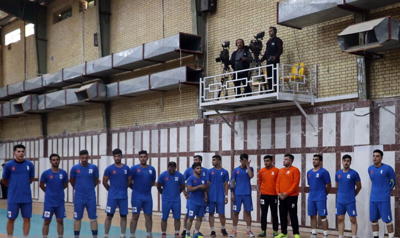 اولین بازی تاریخ لیگ برتری هندبال استان در برازجان برگزار شد+عکس
