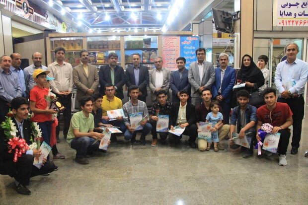 درخشش دانش‌آموزان بوشهری در جشنواره مسابقات فرهنگی هنری کشور
