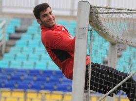 دروازه‌بان پرسپولیس به شاهین بوشهر پیوست
