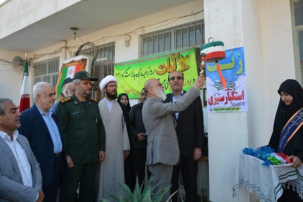 زنگ استکبارستیزی در مدارس استان نواخته شد