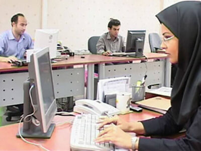 کارمندان بوشهری روز شنبه ۴ ساعت سر کار می‌روند