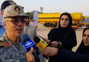 سفر رئیس ستادکل نیروهای مسلح به بوشهر