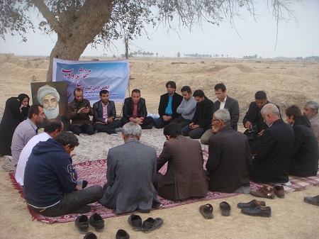 چهارمین نشست انجمن ادبی گندم در کاکی برگزار شد