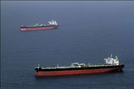 رویترز: صادرات نفت ایران در دو ماه اخیر بی سابقه بوده است