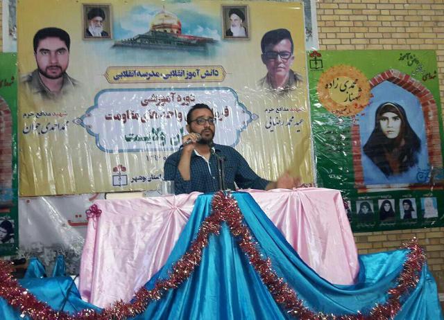 کیانی:دانش آموز انقلابی، ایجاد کننده مدرسه انقلابی است