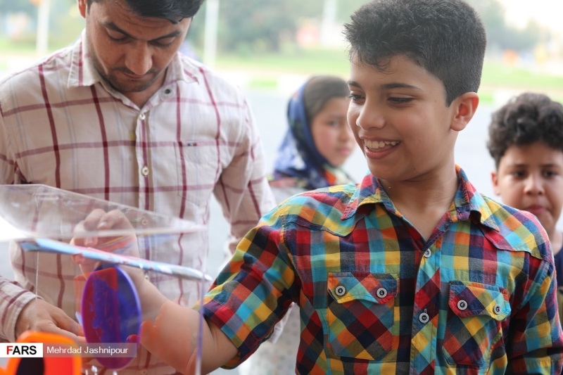 جشن عاطفه ها در بوشهر برپا شد+تصویر