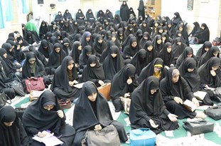 تجمع اعتراض‌آمیز طلاب مدارس علمیه خواهران بوشهر