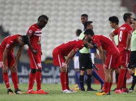 پرسپولیس ۲-۲ الهلال /صعود نماینده عربستان به فینال با یاری داور