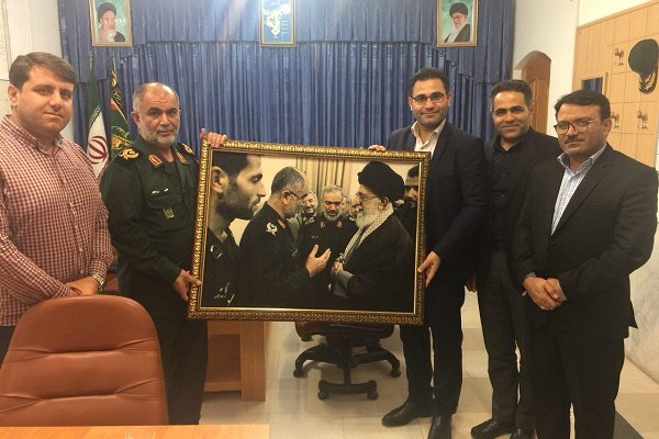 حماسه خارگ در دانشگاه‌ها تدریس شود+عکس