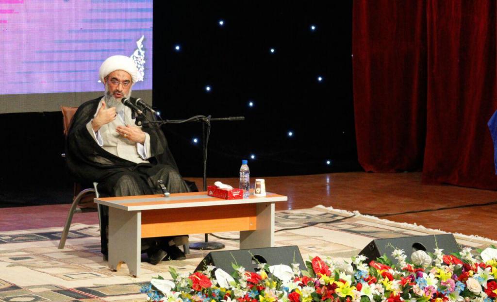 آمار افرادی که زیر فقر زندگی می‌کنند زیبنده استان نیست