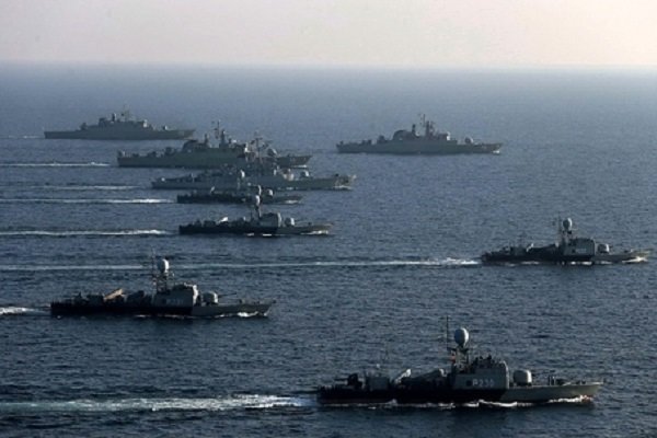 رژه دریایی در خلیج فارس برگزار می‌شود/ نمایش تجهیزات دفاعی