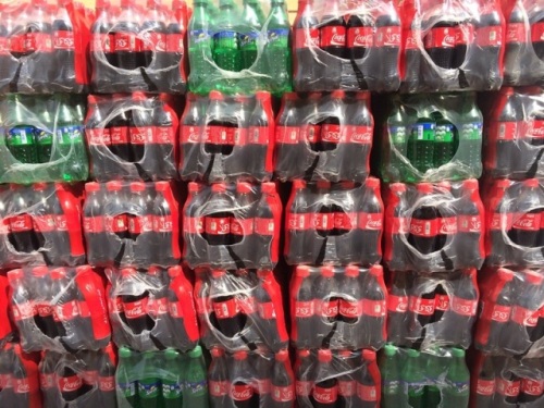 مواد غذایی فاسد و تاریخ گذشته از مراکز عرضه شهرستان گناوه جمع‌آوری می‌شود