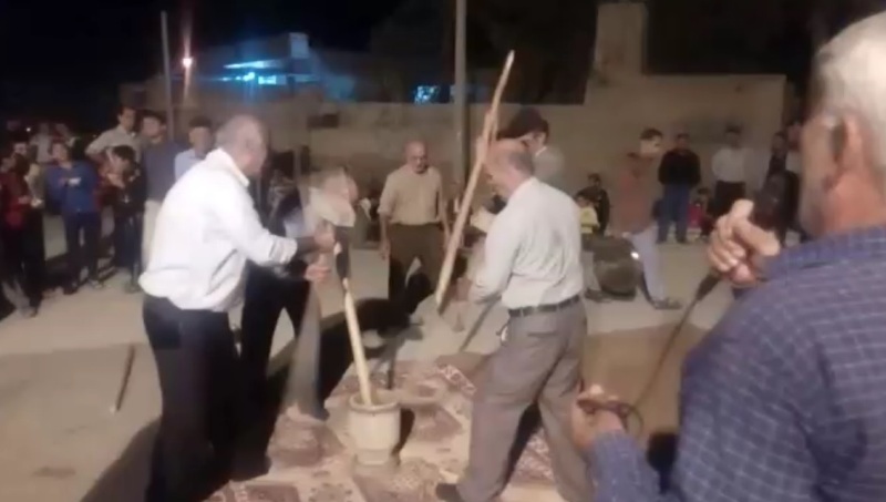 آیین گندم کوبی به مناسبت ۲۸ صفر  در شبانکاره