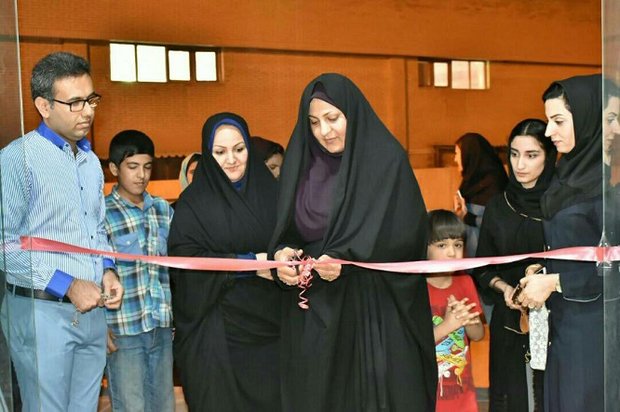 افتتاح نمایشگاه عکس «سربازان کوچک امام حسین (ع)» در برازجان+عکس