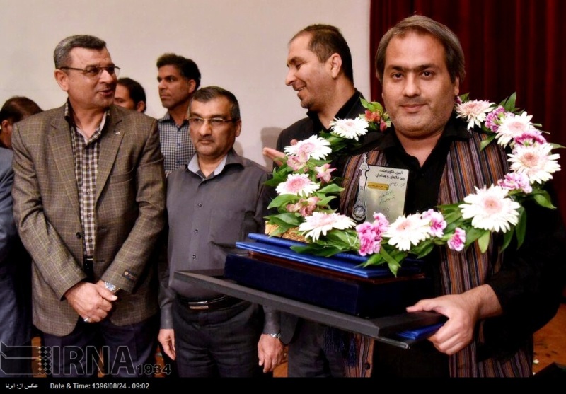 مراسم  نکوداشت پیر غلامان و مداحان حسینی در بوشهر برگزار شد+تصویر