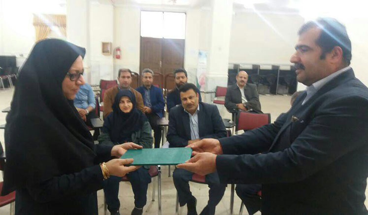 یک خانم سرپرست جدید مرکزآموزش فنی و حرفه ای بوشهر شد