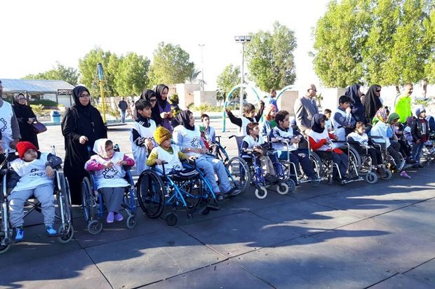 همایش «ویلچررانی معلولین با خانواده» در بوشهر برگزار شد+تصویر