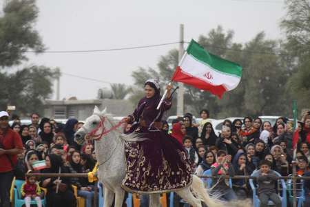 برگزاری جشنواره بازی‌های بومی و محلی گناوه+عکس