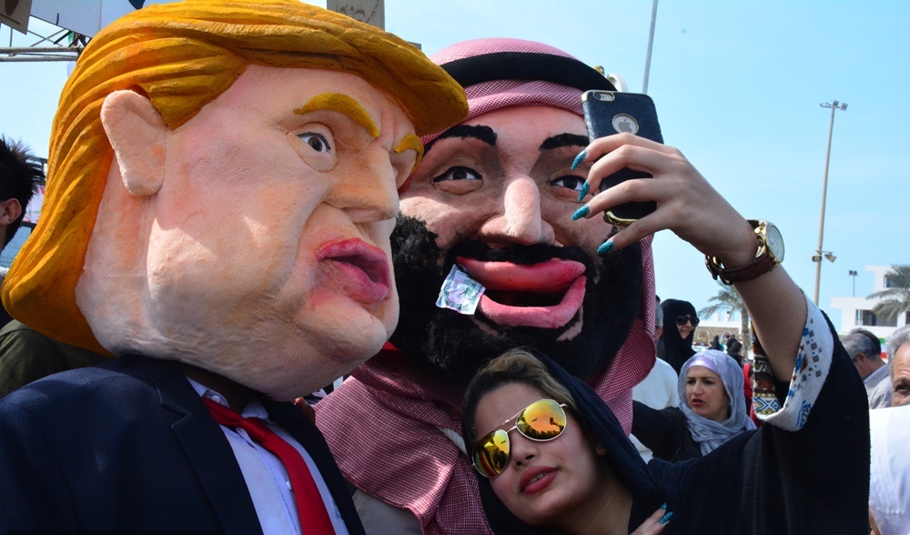 عکس/ در حاشیه راهپیمایی ۲۲ بهمن بوشهر