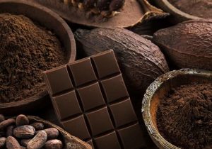متخصص دانشگاه علوم پزشکی بوشهر؛ شکلات تلخ در پیشگیری از سکته های قلبی و مغزی موثر است
