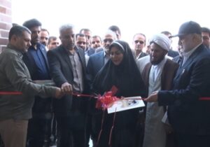 افتتاح مدرسه با حضور معاون رئیس جمهور در چغادک و عالیشهر