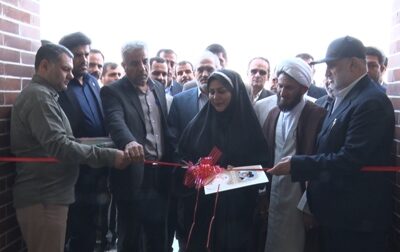 افتتاح مدرسه با حضور معاون رئیس جمهور در چغادک و عالیشهر