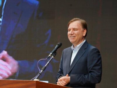 استاندار: ۱۹۰۰طرح بوشهر در هفته دولت افتتاح یا آغاز می‌شود