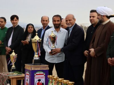 جام فوتبال روستایی در دشتی با حضور گلزنان دربی پایتخت