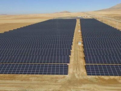 ۱۵ نیروگاه خورشیدی در دشتی در حال اجراست