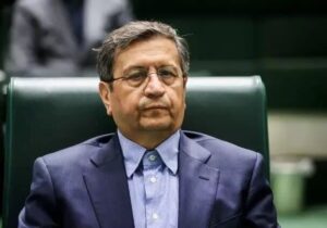 همتی از وزارت اقتصاد کنار رفت