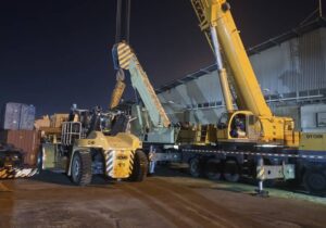 نصب ۲ دستگاه ریچ استاکر جدید در بندر بوشهر