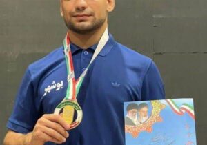 قهرمانی کشتی گیر بوشهری در مسابقات بسیج کشور + عکس