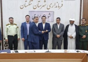 معاون فرماندار تنگستان و بخشداران مرکزی و دلوار معرفی شدند