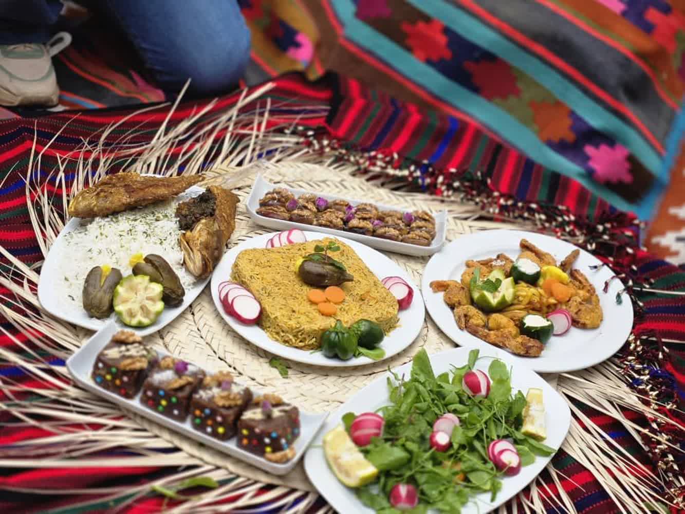 جشنواره بومی و محلی بانوان در چغادک برگزار شد+عکس جشنواره بومی و محلی بانوان در چغادک برگزار شد+عکس