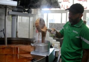 نرخ جدید آش و حلیم در بوشهر